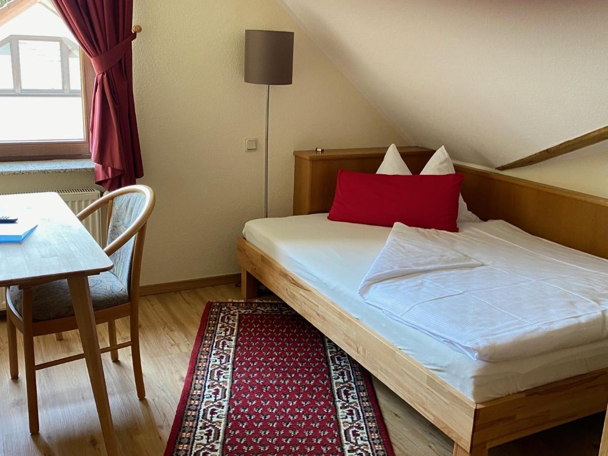Hotel Janssen بودينهايم المظهر الخارجي الصورة